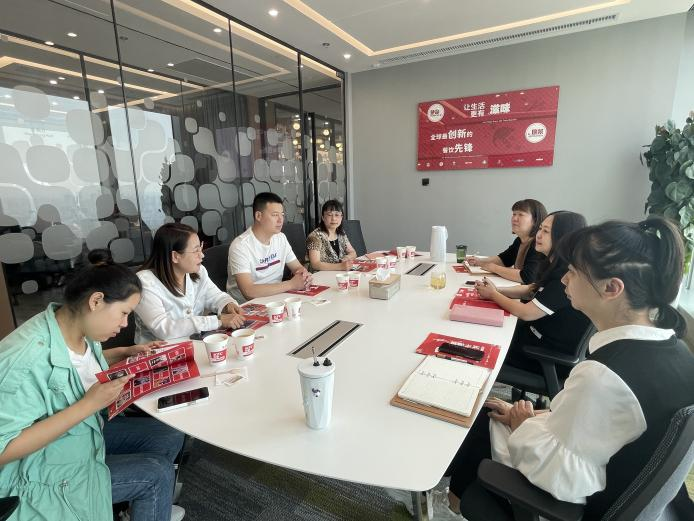 深入企业调研，推进校企合作 ——百胜中国控股有限公司