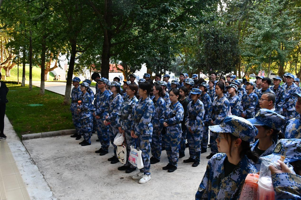 云南工商学院经济与管理学学院2023级新生 专业教育圆满完成