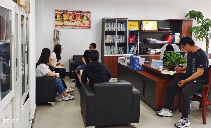 吴晓妲副校长考察经济与管理学院疫情防控工作的简报