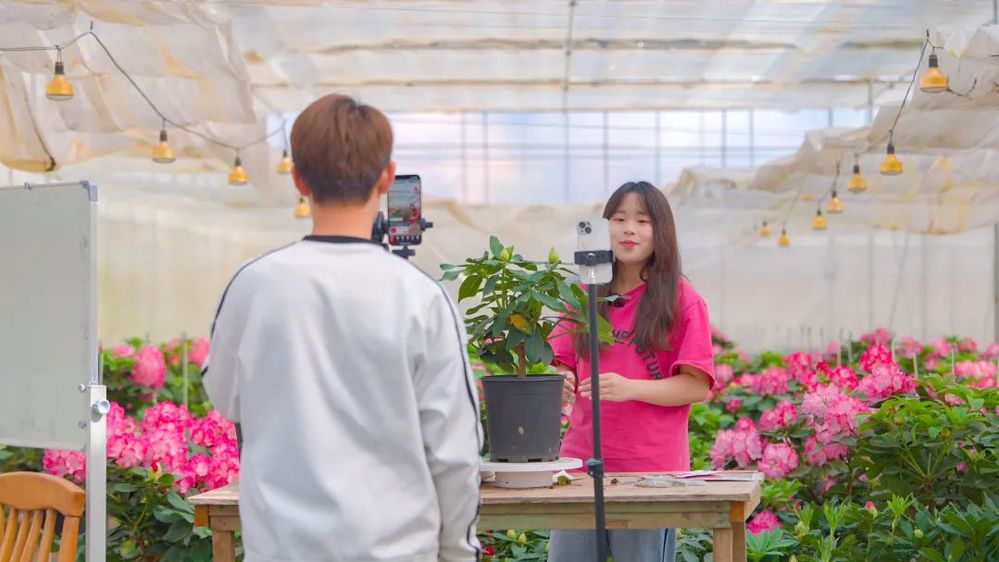 同样是寒假 | 为什么他们月入1W+