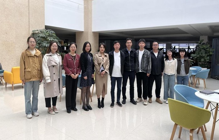 云南工商学院与昆明智投共绘校企合作新篇章，推进人才培养与智慧...